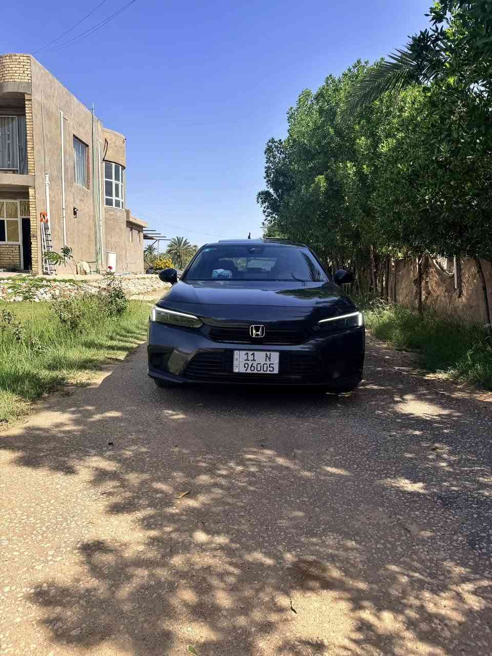 السلام عليكم 🚗
For Sale: 2025 Honda Civic Sport Hybrid — Sport Hybrid

محرك Hybrid سعة 2.0 لتر• قوة 200 حصان• عزم ممتاز واستجابة قوية• ناقل حركة E-CVT• نظام دفع أمامي FWD• صرفية اقتصادية جدًا مع أداء رياضي

⸻

🛋️ الداخلية والراحة• شاشة ترفيه حديثة• Apple CarPlay + Android Auto• تشغيل بصمة• فتحة سقف كهربائية• مقاعد رياضية مريحة• مكيف Dual Zone• شاشة عدادات رقمية• USB-C + نظام صوت ممتاز• خامات داخلية مرتبة وعصرية

⸻

🛣️ الشكل الخارجي• فئة Sport Hybrid• جنوط رياضية 18 إنش• إضاءات LED كاملة• تصميم رياضي شبابي وأنيق• لمسات سوداء سبورت

⸻

🧠 الأمان والتقنيات• Honda Sensing• مثبت سرعة ذكي• Lane Assist• مراقبة النقطة العمياء• كاميرا خلفية• أنظمة أمان متكاملة

⸻

• سيارة عملية جدًا ومناسبة للاستخدام اليومي والسفر• تجمع بين القوة، الصرفية، والتكنولوجيا• سواقة هادئة وثبات ممتاز

⸻

السيارة بحالة ممتازة جدًاجاهزة للفحص وما تحتاج أي صرف

💰 السعر:142
📍 الموقع:بابل
📞 للتواصل:***********
