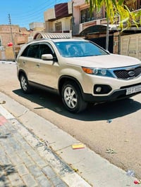 ٢٠١١ • ٦ سلندر • ٧ راكب