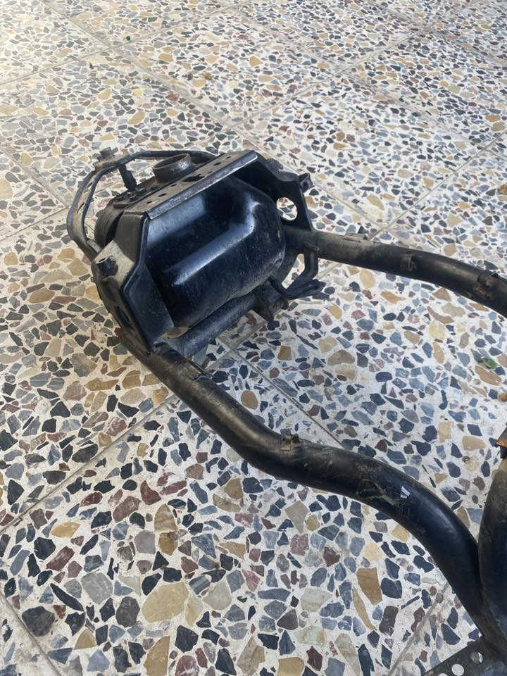 شاصي ماكس عدله مكفول من العواج والحيم مكان ميسان .
رقم ***********
