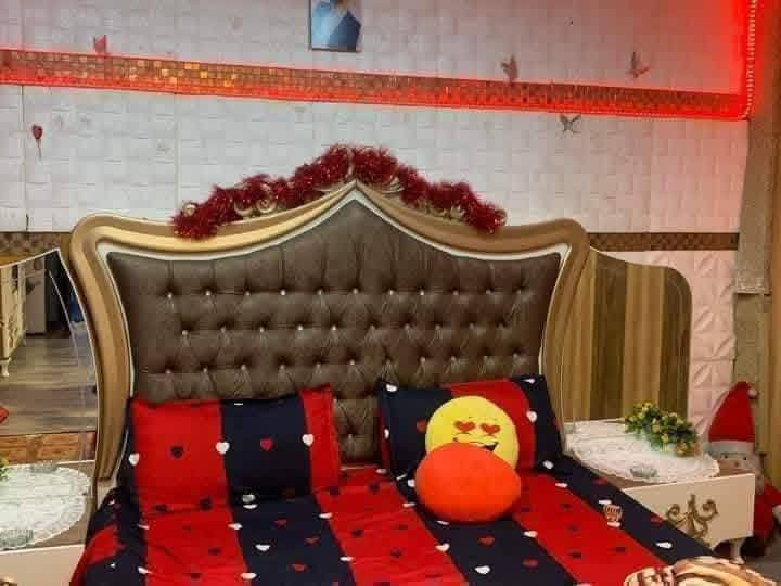 غرفة البيع السعر ٣٠٠استفسار اكثر معروف تلي كرام @mhmdddo


**إذا كنت صاحب هذا الإعلان وتريد حذفه لأي سبب، رجاءا أرسل رسالة إلى الدعم الفني**