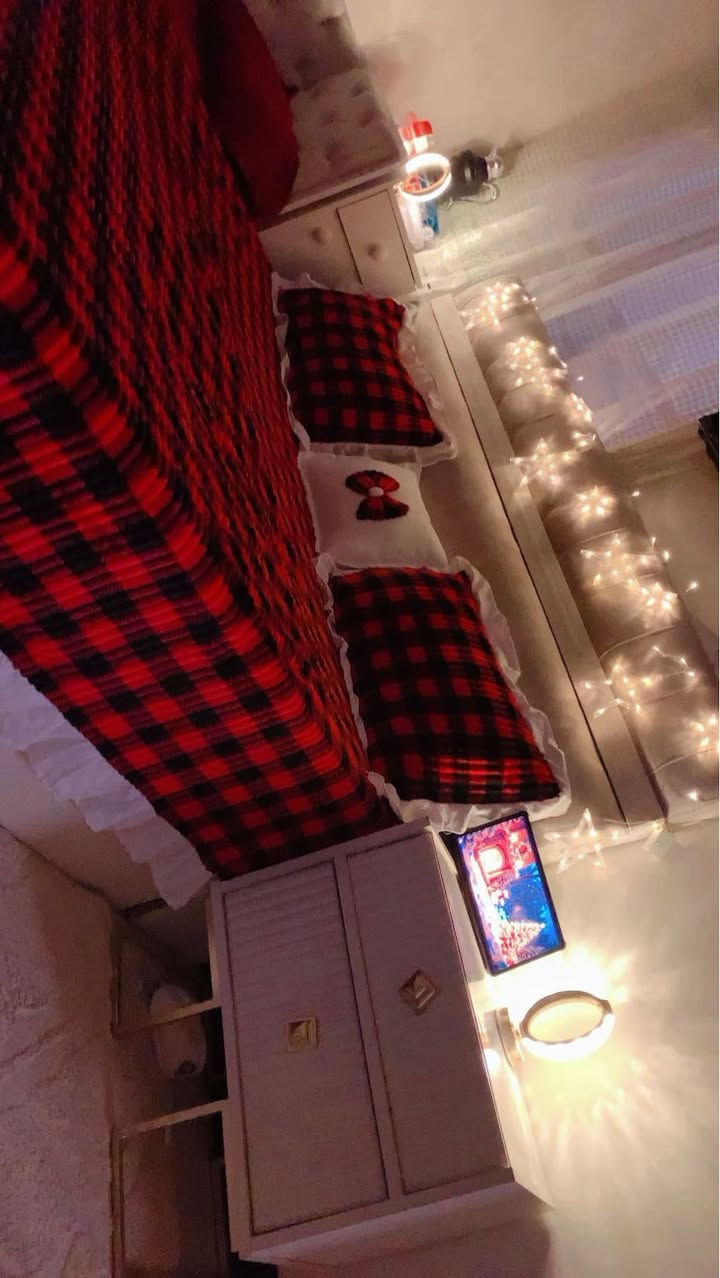 بنات دا ابيع غرفتي بيع مستعجل اريد ابدلها كلهاا و كل ملحقاتها ب 500 الف بس عنواني حله شارع 80 كربلا


**إذا كنت صاحب هذا الإعلان وتريد حذفه لأي سبب، رجاءا أرسل رسالة إلى الدعم الفني**