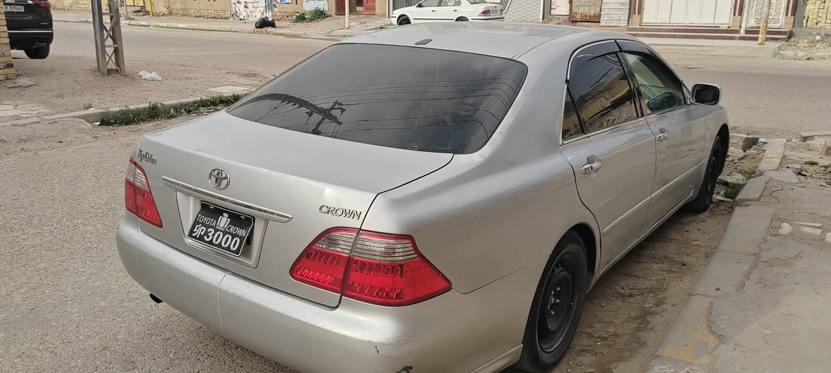 السلام عليكم شاهينة مديل 2006 كصت جنطة كير مكينة حدادة تبريد كلة مكفول مكان السيارة العمارة رقم *********** سعرهة 33ورقة رقمي ثاني *********** السيارة بصمة بصمت ابواب
