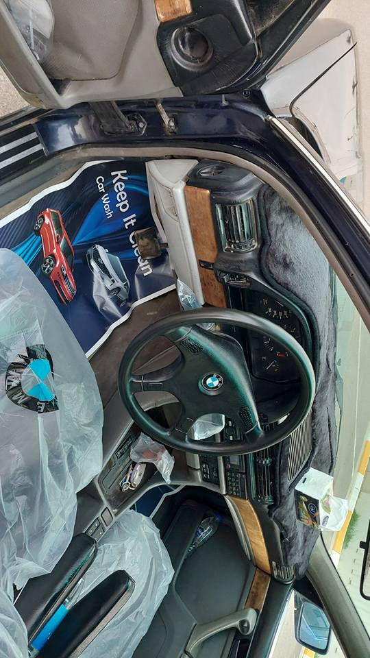 مرحبا حبايبي للبيع بي ام هزه ورقم جديد سياره جاهزه من كلشي سعرها 57 قفل سياره احلى من الصور بهواي متوفر وتساب ***********
