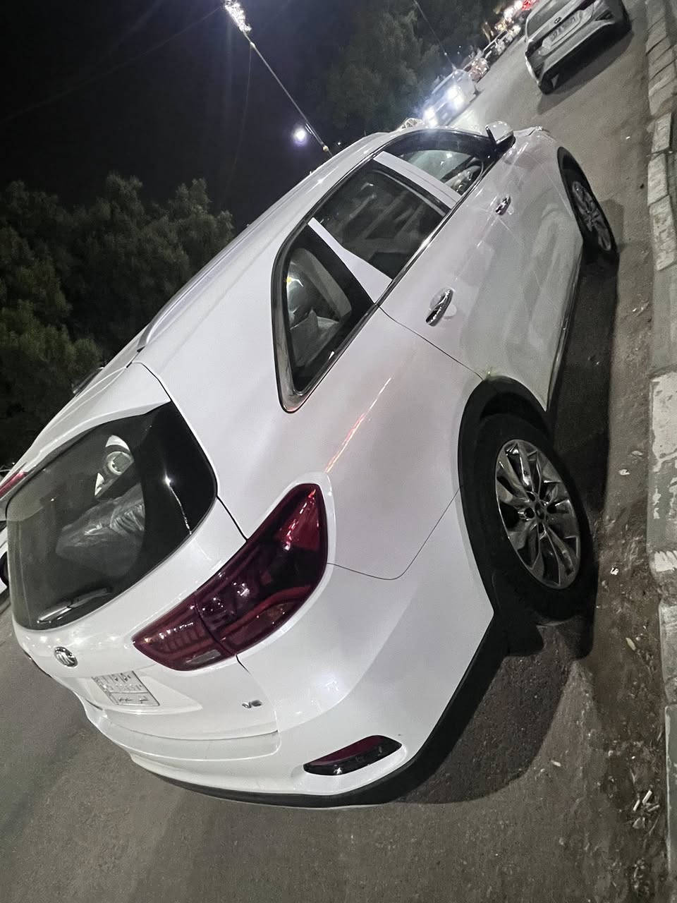 السلام عليكم 
سورنتو 2019 خليجي مكينه 6سبعه راكب رقم مثنى ماشيه 80 الف 
بيها صبغ مثل ماماشر بصوره سياره ع وضع شركة مااعايزه كلشي مكاني السماوة سعر 235 بيها مجال 
***********
