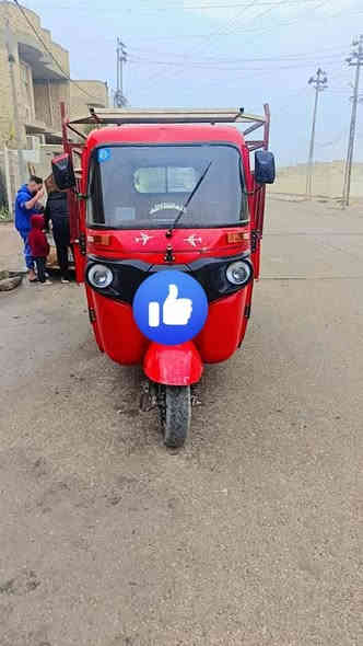 اسلام عليكم ورحمة الله وبركاته اخوان تكتك باجاج حمل موديل 2019 دراجه كفاله المكينه مامفتوحه كفاله رقم الوحات تحويل ثاني يوم بسمي  سعرها ب(٣ونص) وبيها مجال بسيط حك جية مكانها واسط منطقه الزهراء اتصل ***********
