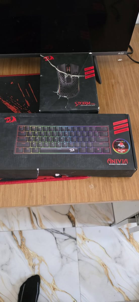 بلي 5 سلم 
2 يدات 
يوبي اس 
قاعده شحن
كيبورد 
سماعه 
ماوس 
اقراص 6 
حسابات 2


**إذا كنت صاحب هذا الإعلان وتريد حذفه لأي سبب، رجاءا أرسل رسالة إلى الدعم الفني**