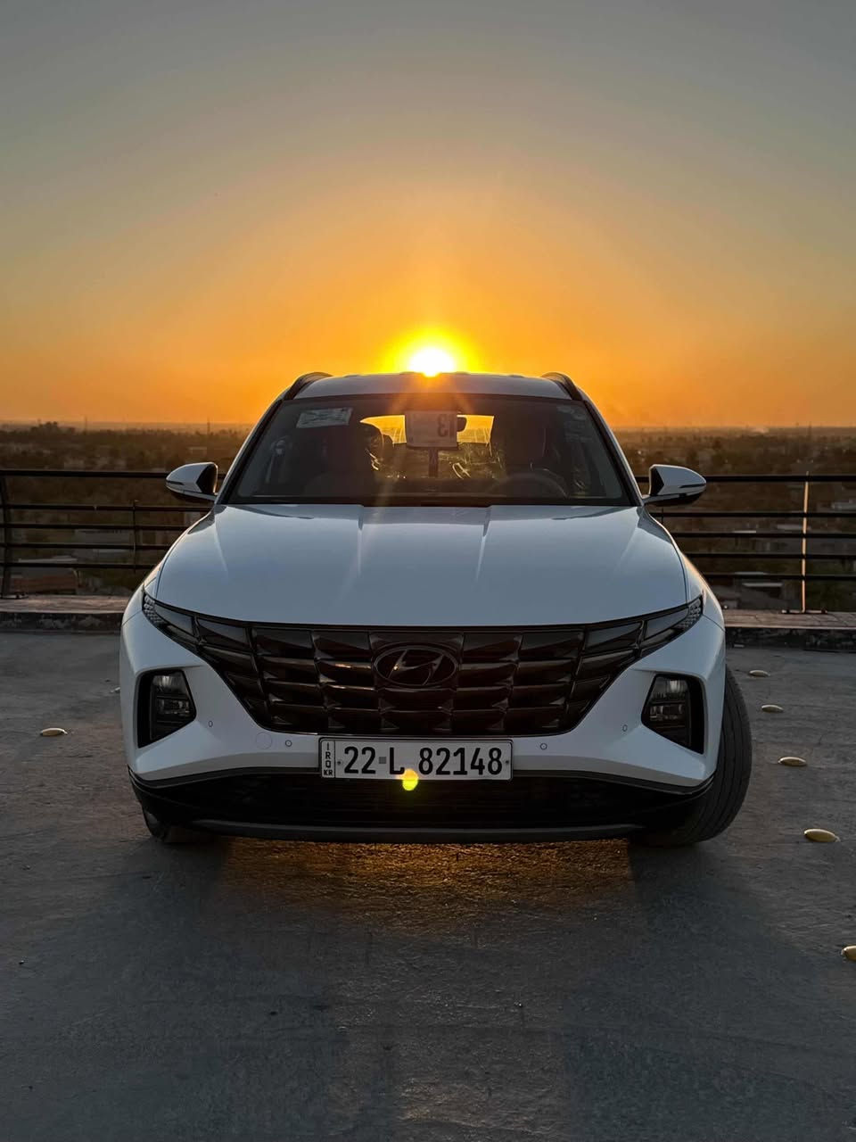 السلام عليكم
هونداي توسان للبيع 

موديل 2024 

لون ابيضّ 

مكفوله كفاله عامه من الشخط والتبديل والصبغ 

كير محرك شرط مامفتوح عدا أربع أصابع بارد في الجنطه 

السياره حلوه ونضيفه جدا 

ماشيه 34 الف كم

فول موصفات عدا البنراما 

اشاير مري 

مري شفط 

كشنات جلد

خزن ميموري 

كشنات كهرباء 

اوتو هولد 

هاند بريك كهربائي 

مانع انزلاق

نقاط عمياء 

تحديد مسار 

توقف ذاتي 

قياده ذاتيه 

وبعد خير من الله موصفاتها 

السياره حلوه والجديده وبالواقع احلى بعد

السعر : 🔥 

للاستفسار 

***********
