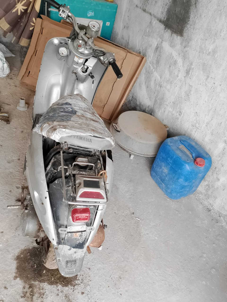 السلام عليكم دراجة عبد الحليم للبيع السعر 125 وبيهه مجال. رقم هاتف ***********
@الجميع
