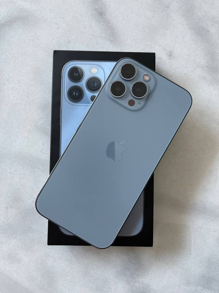 ايفون 13 برو ماكس ذاكره 256 نضيف جدا ممفتوح نهائياً بطارية 83 مكفول من كل شيء شرط تفحص باي مكان يعجبك الجهاز يجي ويا كارتونه وكيبل شحن الرقم للتواصل *********** واتساب ((الجهاز
سعره 660.000 بي مجال بسيط للشراي )) الموقع السيديه خلف ألعاب السيديه لا يوجد خدمة توصيل
