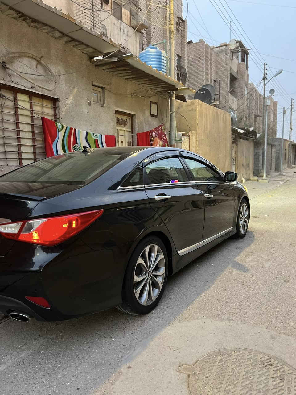 السلام عليكم 
سوناتا مضلع مديل 2014 أمريكي محرك 2400 
مجفت 
ماشيه 72 ألف 
غرق جزئي 
تحكم استيرن 
شاشه لكزز شادله 
تكيات ايباد شادله
مدعومه جاملق فقط شبر 
ومصلح ومصبوغ 
ورقم البصرة بسمي تحويل يوم ثاني
السعر 110 وبيه مجال
مكاني البصرة الأصمعي 
لل تواصل هذا رقمي ***********
