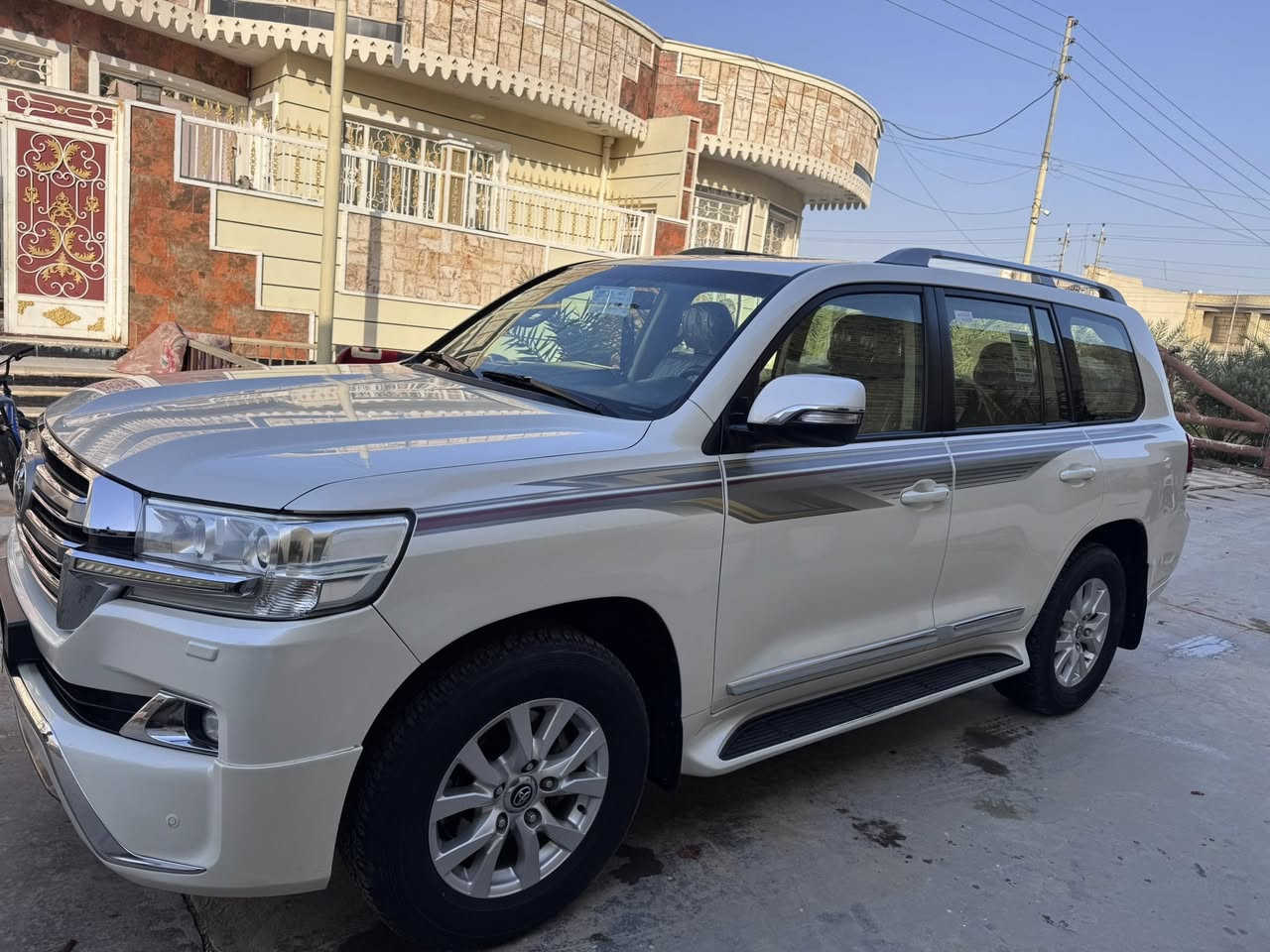 لاندكروز بريم اصل موديل 2016 سياره كفاله وجاهزه من كلشي وباسمي والتحويل مباشر للتواصل ‭٠٧٧١ ٦٤٨ ٧٥١٩‬ المكان ميسان
