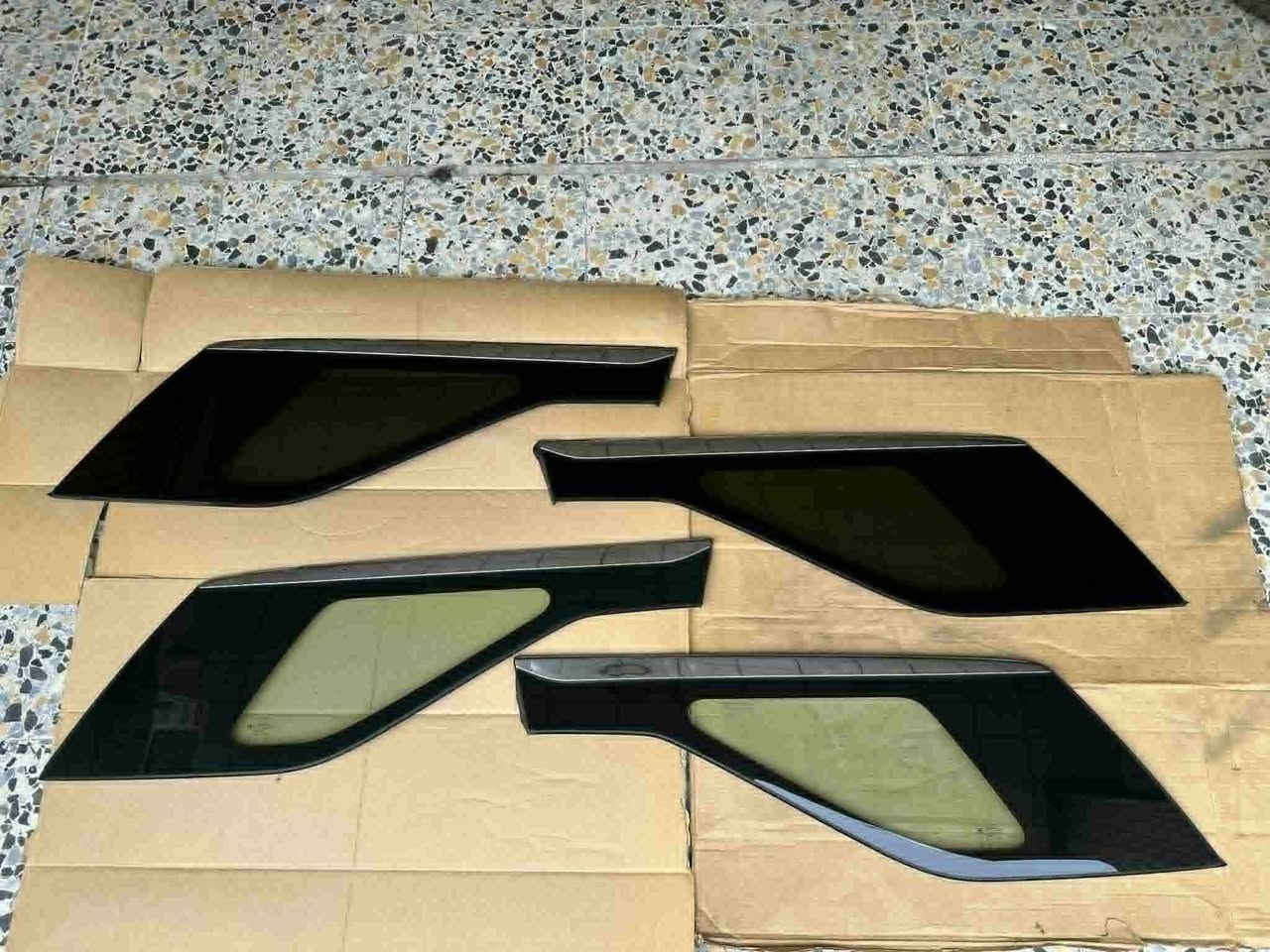 يالله
وصلت وجبه جديدة من غراض ترافرس واكاديا الشكل الجديد من 2024 لل 2026 بكل الفئات 
لتواصل واتساب
***********
***********
