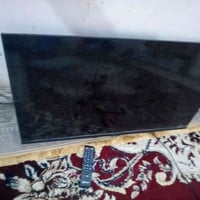 شاشه • عطلانه