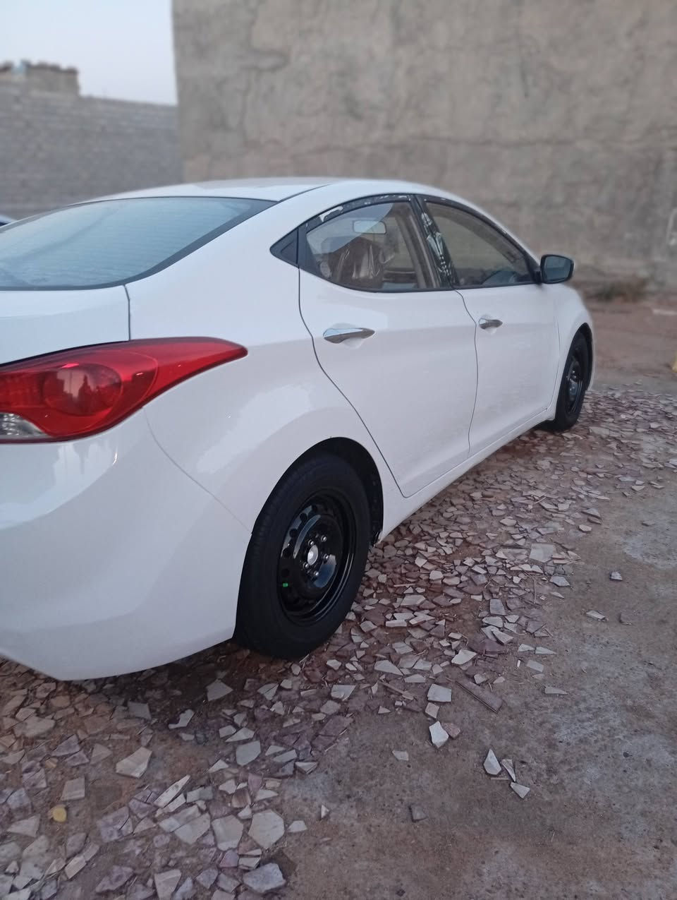 سلام عليكم اقرة المنشور يالله تتصل او تراسل اخي النترة موديل 14 وارد كوري مكينه 1600 كير تبريد حدادة كلهه جاهزة تخم تاير رقم نيسان راعيهه يمي بل بصرة تحويل بنفس اليوم بيهه مدكر امامي مبدل جهت العبري مكان سيارة بصرة ابو الخصيب طريق سيد حامد سيارة جاهزة للاخير سعر 95 بيهه مجال قليل كلش وانت خادم استخدام شخصي ماتشتغل تكسي مال بيت وتساب ***********
