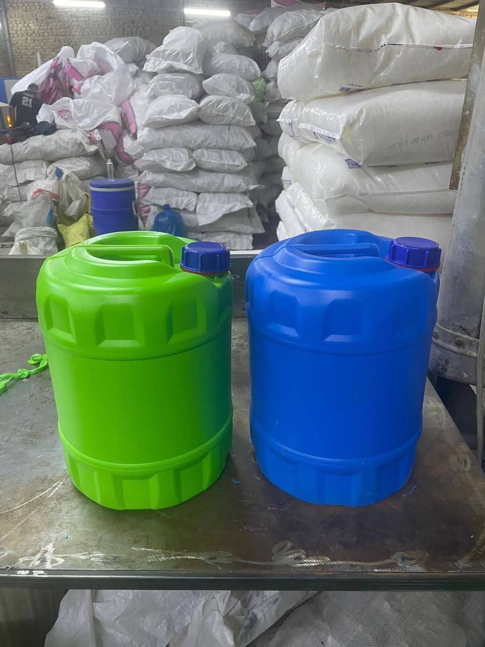 دبه 5لتر
جلكان5 لتر
جلكان 10لتر
جلكان 18لتر
جلكان 20لتر
جميع انواع دبات الراشي واللبن
جميع انواع والسعاه الابطاله 
دبه زاهي 2ونص لتر 
البيع كميات فقط ب انساب الاسعار 
العنوان كربلاء ***********
