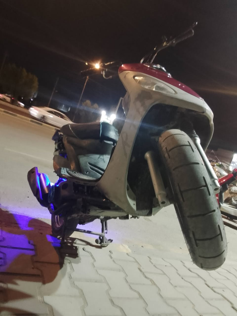 للبيع..✈️😶‍🌫️
ماكس منغولي
شلعه ومعدل شرط تاكل الكاع كهربائيات كلها شغاله سلف شغال باتري كله جديد مكينه شرط ما حاطين عليها سبانه 
وين متريد افحص راصطه جديده بوشهـ49بلادي صالنصهـFMام الطلقهـ كفرات كامله مختمات لون رصاصي درجه كلها جديده السعر(550)💸وبيها مجال حك الجيه 
                         مكاني نجف حي ميسان 

                         هـ***********👋🏻
