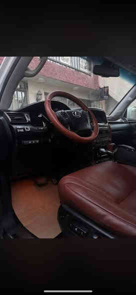 1:لكزز موديل 2011رقما”بغداد  سنويه مجدده
سياره بريم 

2:مكينه 5700ع وضع شركه 
 
3:تبريد 3قطع 
4:سبعه راكب 
5:جنطه كهرباء
5:جميع الكشنات كهرباء 
6:عتب ضوئيه 
7:اناره ارضيه حساسات امامي وخلفي 
8:جوبلسات شغاله 
9:مرايه قلبه عند الرجوع 
10:كشنات تدفئه تبريد 
 
11:كامرات عدد 3
12:فتحه 
بالسقف DVDمع الكانترول 
رادار 
13:لايت زنون أصلي 
14:كشنات جلد 
15:كشن السايق خزن ميموري
16:داخل صاج 
16:ستيرن كهرباء 
17:زراقه لايت 
18:إشعار ترحيب 
19:جكات  
20: ثلاجه 

21:تخم تايرات جدد ياباني الأصلي 
22:حداديه خلفيه اماميه جديده 
ملاحظه 
السيارة كلش نظيفه وجاهزه من كل النواحي كفاله عامه
وأحلى من الصور بهواي سياره مال جناي برغي ماعايزه 
 مكينه وكير وحداديه جدد تبريد ثلج  تخم تاير كهربائيات كله شغاله سياره جديده 

مكانها بغداد /للإستفسار 
السعر:(350$)
 
***********  بي واتساب
