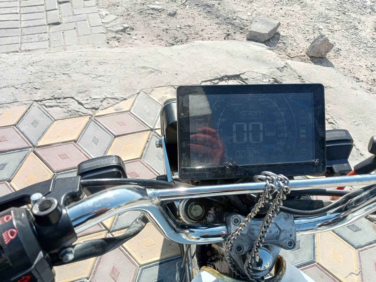 يراني 2025 السعر 550قفل***********
