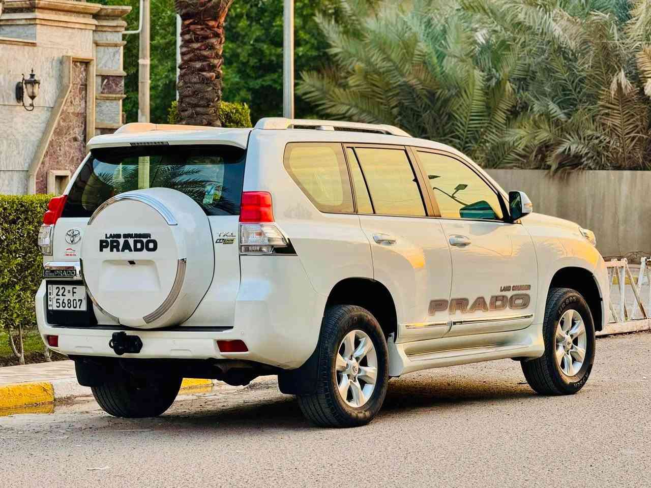 السلام عليكم 

برادو 2013 كويتي كفاله كفاله عامه
من صبغ من بارد من تبديل 

السعر : 285 $  وبيه مجااال 

اتصال : ***********

المواصفات فول ١/١ كويتي معروف

فتحه سلايت 

بصمه 

١٠ ايرباك 

دبل تانكي 

هوك خلفي 

مري شفط وترحيب

فول تحكم استيرن 

كروز سرعه 

داخل صاج ملكي 

دركه صاج 

كشنات جلد 
 

سبير معلك 

محرك 6 سلندر 

دفع رباعي 4x4 

7 راكب 

السياره جديده وبل عافيه عل ياخذهه 

مكان السياره بغداد البلديات بغداد, العراق
