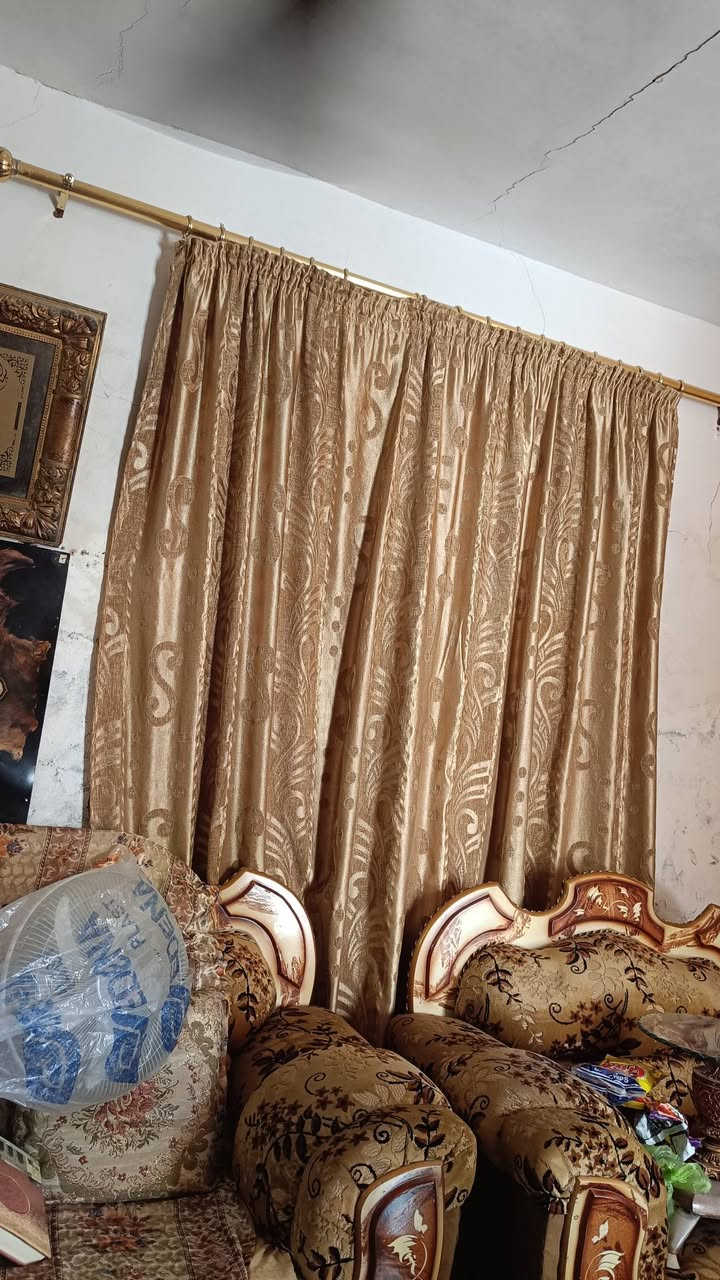 غراض مال بيت نضاف تخم تزكام شغل عراقي ثكيل وبرده فصال وكنتور 4 ابواب وبوفية 4ابواب شغل عراقي نجارة مع معرض ماليزي للبيع الي على باب الله بيهن مجال الأسعار مناسبة مكانه كوت الزهراء واتساب ***********
