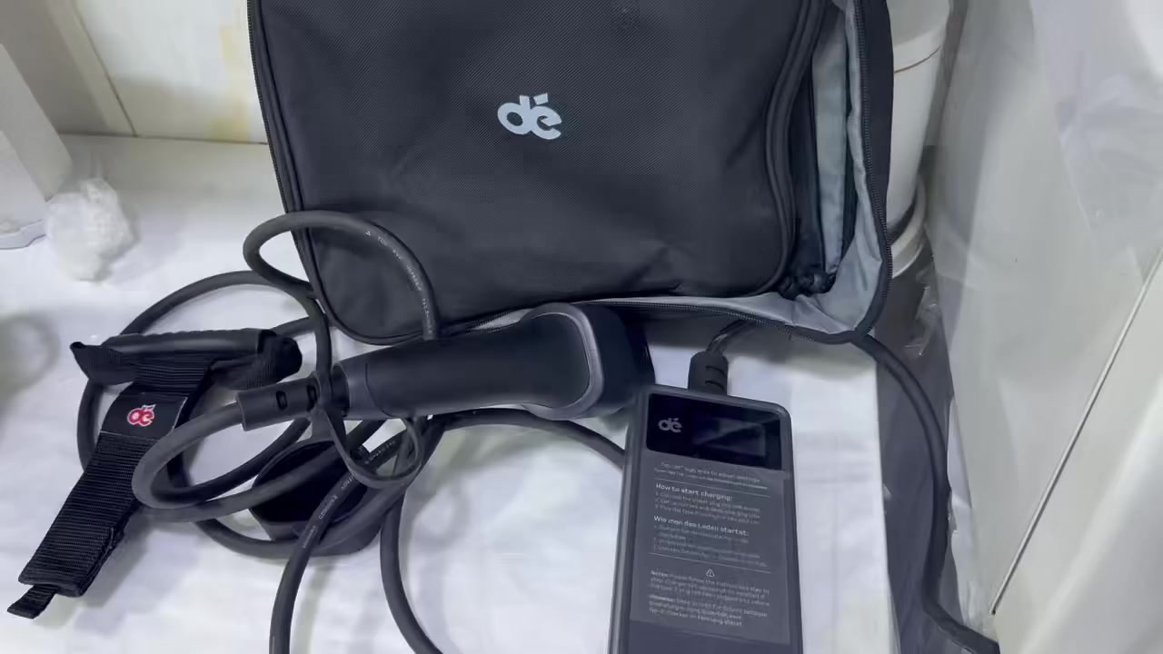 شاحنة سيارة التفاصيل بالفيديو شاشتها طافية الي تفيده خلي ينطي سعر


**إذا كنت صاحب هذا الإعلان وتريد حذفه لأي سبب، رجاءا أرسل رسالة إلى الدعم الفني**