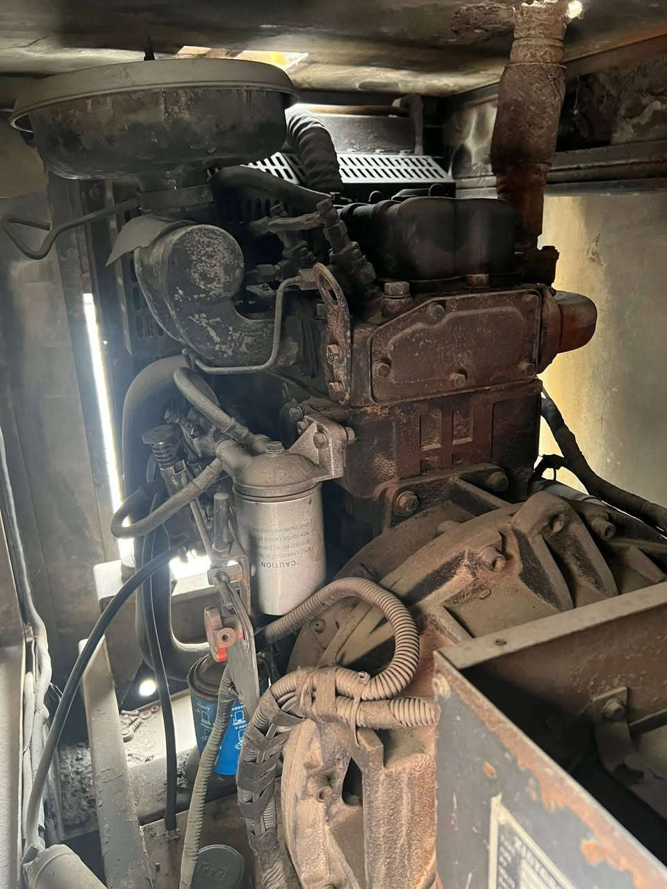 السلام عليكم مولد بيركز للبيع نقصهة بس باتري اكو باتري بس كاعد ابيع كوم حديد بيش  تفيدك اتصل اتصل وتددل *********** بغداد العبيدي
