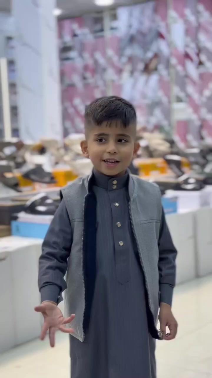 ✍️ اكتب في التعليقات:
"اللهم احفظ أطفالنا وبارك فيهم" أو أي دعاء جميل للأطفال.
⭐ شروط المشاركة:
1️⃣ عمل إعجاب للمنشور 👍
2️⃣ متابعة صفحة مجمع أبو بهجت للزي العربي
3️⃣ كتابة تعليق جميل للأطفال.
4️⃣ مشاركة المنشور.
🎁 سيتم اختيار عدد من الفائزين وتقديم جوائز مميزة من المجمع.
📅 إعلان الفائزين قريباً إن شاء الله.
📍 مجمع أبو بهجت للزي العربي – عنوان الأناقة للزي العربي الأصيل
#مسابقة #جوائز #أبو_بهجت #الزي_العربي #أطفال


**إذا كنت صاحب هذا الإعلان وتريد حذفه لأي سبب، رجاءا أرسل رسالة إلى الدعم الفني**