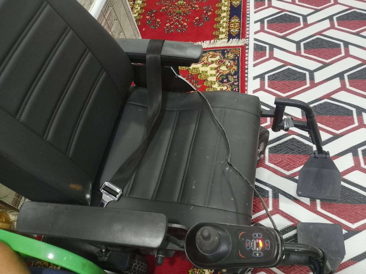 بسم الله الرحمن الرحيم اخوان عريانه معوقين للبيع نقص بطاريات فقط السعر 450الف قابل للنقاش*********** العنوان نجف الاشرف العباسيه منطقه الشرمان قرب برج الاتصالات عمود37
