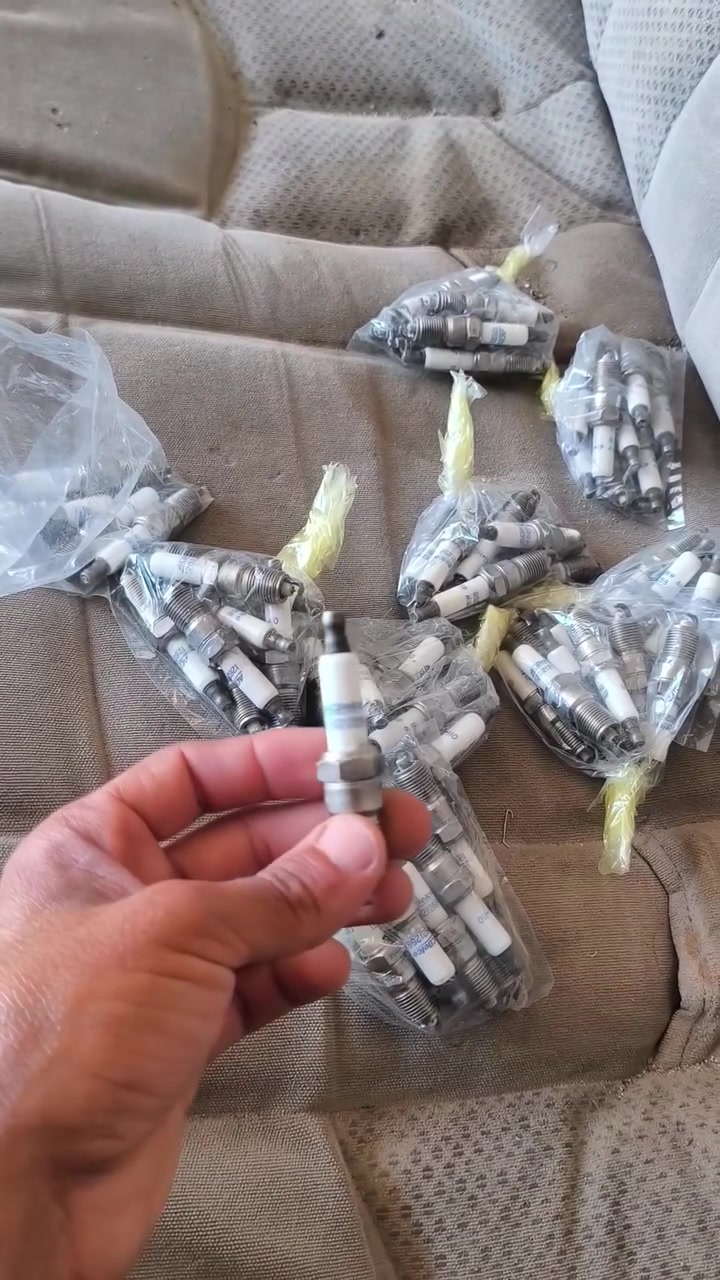 سلام عليكم بلكات شرط اصلي مال تفصيخ وارد سعر التخم 25 الف رقمي تصال او واتساب *********** يوجد توصيل جميع محافظات العراق 🚛

