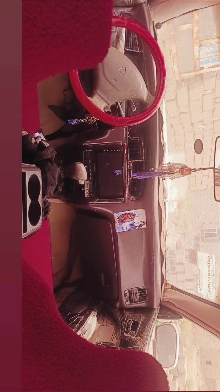 سياره للبيع بطه متصل رقم نكليزي  سنويه مامنتهيه 2030صاحبه يريد مداور يعني مداور ثاني يوم مكفوله من لكص ونقل حداديه تبريد مكفوله ع اخر سعر48شراي تصل بيه وتساب ***********
