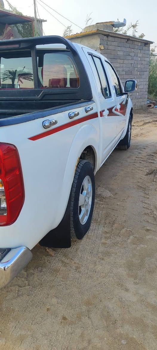 سلام عليكم نيفاره 2013كفاله عامه ماعده باب خلفي  سنويه  منتهيه***********
