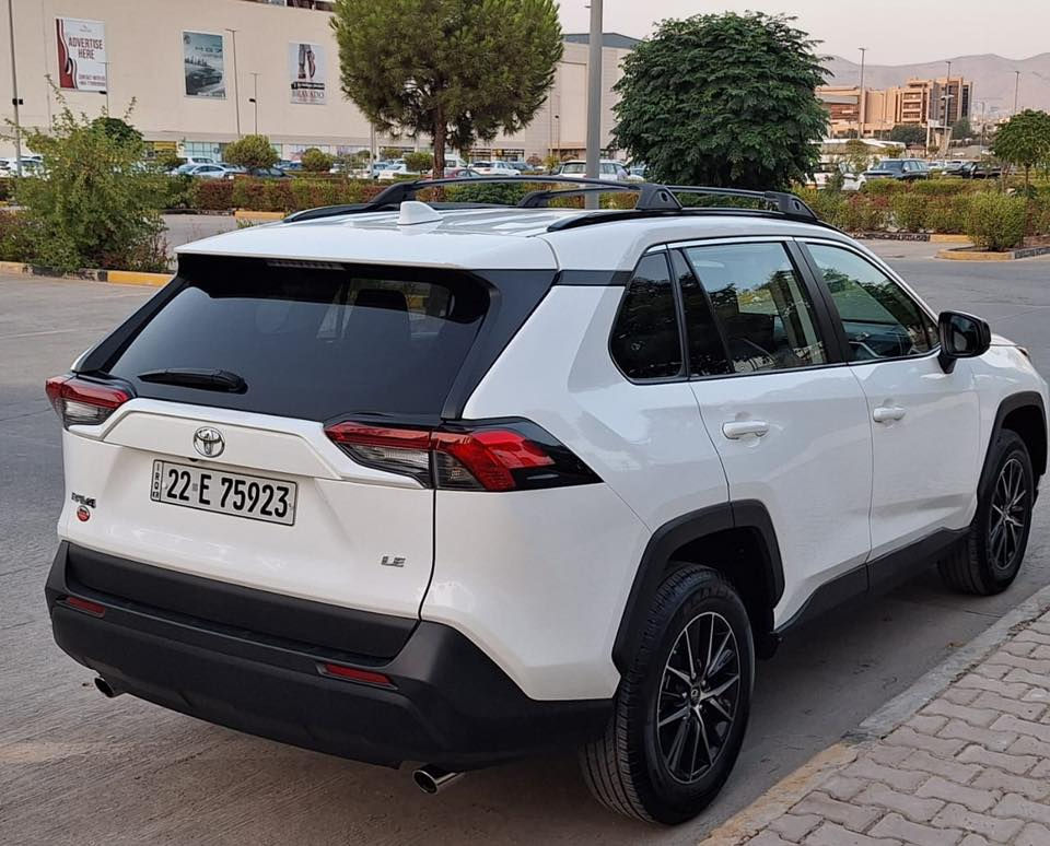 بسم الله الرحمن الرحيم
Toyota  RAV 4مواصفات LE موديل 2021 السيارة حيل نضيفة ماشية 75  الف (كيلو ) حادثها كلش خفيف بدون ايرباك رقم الشاصي والسونار موجود بالمنشور 
رقم اربيل  سنوية لحد 2029 مابيها اي نقص بشرط 

سايد بريك كهربائي 
نضام HOLD
شاشه ايباد
رادار تحديد مسار رادار امامي 
لايت عدسات زرع معروف شغلة ب 700$
نضام Sprot -Eco-Normal
السيارة حيل نضيفة جاهزة مابيها اي نقص بشرط كير محرك تبريد ايرباك كله بشرط مكاني تكريت سعر 205 للإستفسار ***********
