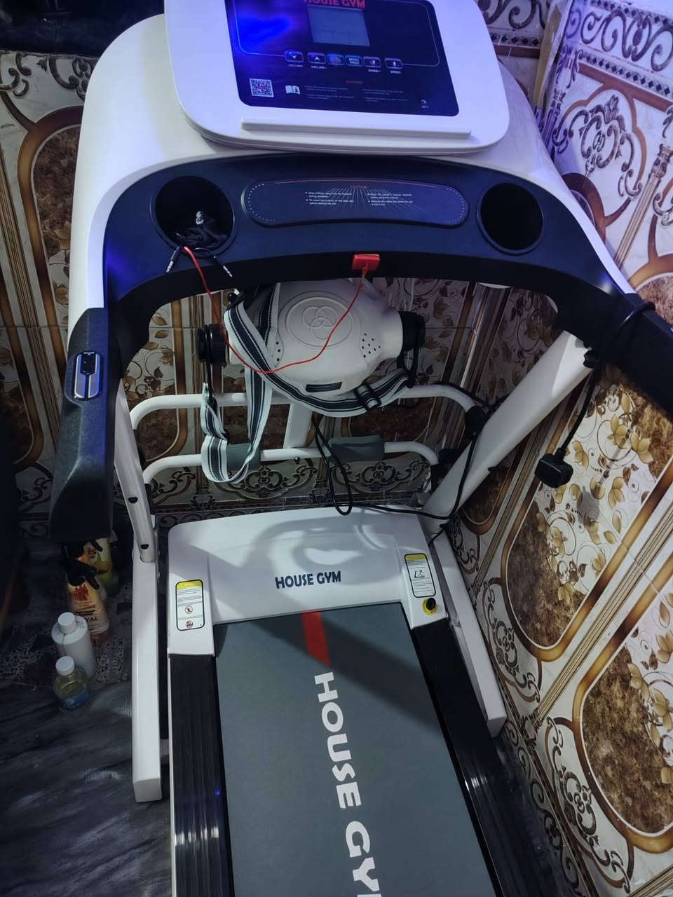 للبيع جبلي شخط مابي صار شهر من اخذنا بلكارتونه امانة الله يمكن استعمال مرة لو 3رايدته 450🐢🐢اتصال ع رقم 📱 بي واتساب ***********
