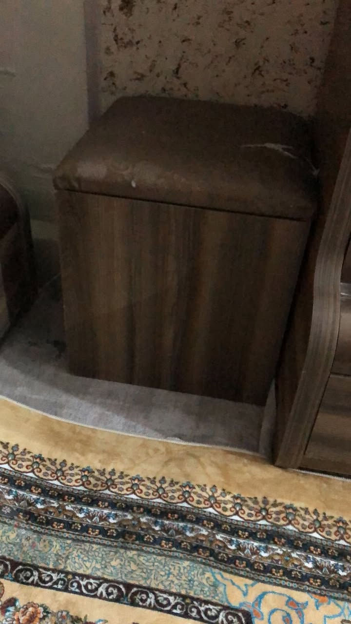 سلام عليكم غرفه نوم تركي نظيفه للبيع السعر 400 وبيها مجال مكان الاعظميه غير متواجد ع الفيس رقم 
الهاتف/‭

‭0771 053 1387‬
