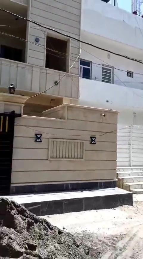 دار للبيع  حي معلمين خلف قاعة نشوع
مساحته 150  
واجهه 7 ونص ونزال 20 
غرف نوم عدد 4 صيحات فوك جوه خارجيه صاله كبيره مطبخ غرفة خطار 
البيت سحب مغربي كله 
للاسستفسار الاتصال ع رقم *********** أو مراسله ع خاص
السعر 165
