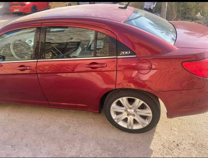 للبيع  C200 موديل 2011 محرك 3600 جديد صبغ 3 قطع بدون دواخل بسعر 80 وبيه مجال الاتصال ***********1
