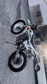 CRX • ٣٠٠ • ٢٠٢٥