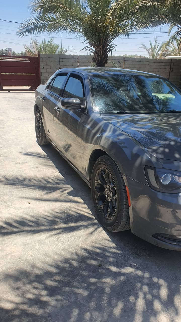 سلام عليكم أوباما أمريكي موديل 19مكفول حلوه وجديده رقم بغداد ماشيه 120 السعر 260 عنوان بابل المسيب رقم ***********
