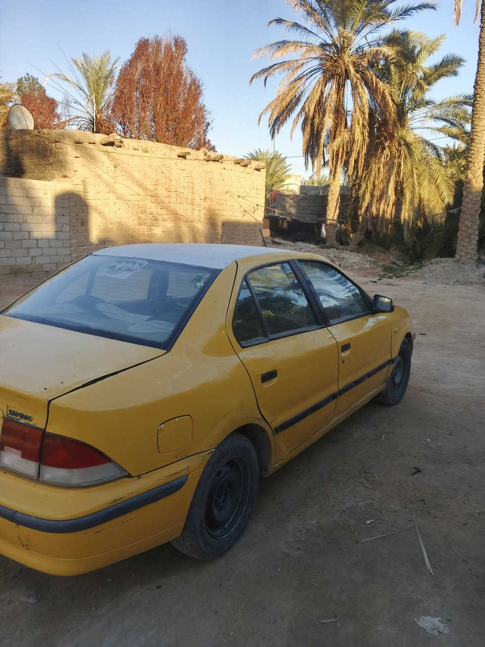 سيارة سمند للبيع  موديل 2010 كير محرك حدادية كلهن تمام كشرها ودواخلها حلوات سيارة جاهزه سعر 13 ورقه مااندل راعيها اتعهد من السرقه فقط 
للتواصل ***********
