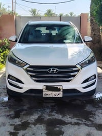 تحيه طيبه للبيع او مراوس توسان موديل ٢٠١٨ خليجي كفاله عامه عاده بارد ب...