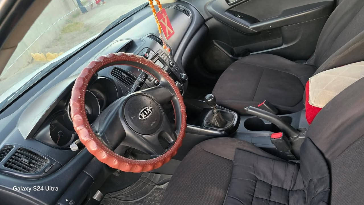 تم تنزل السعر بيع سريع موديل 11   خليجي  تخم تاير صدر أمامي خلفي جديد تبريد ثلج باتري جديد كير عادي سعر 85 وبيها مجال قليل الاستفسار *********** مكان سيارة ديالى بعقوبة
