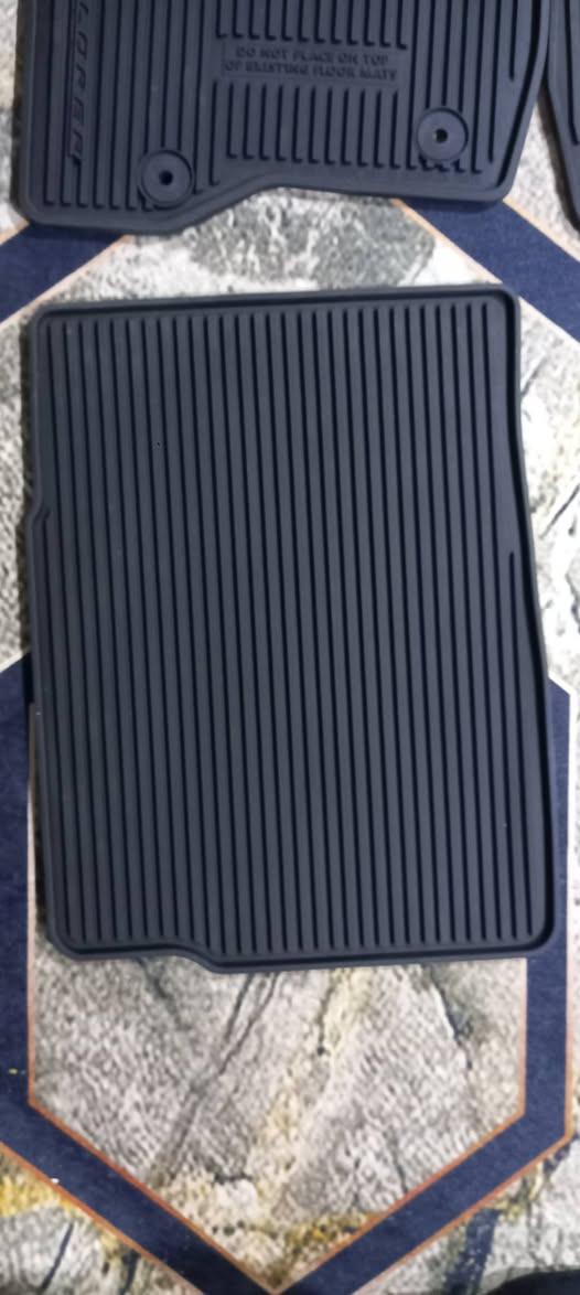 من رخصة الادمن
السلام عليكم ورحمة الله توفر عندي ارضيات فورد اكسبلور ربر اصلي والظهر مالتها محبب هذا اصلي من شركة فور والكود موجود رخيصة مقابل الجودة وفرصة ما تتوفر اخر قطع
للإستفسار عن السعر راسلني خاص او هذا رقمي واتساب ***********
