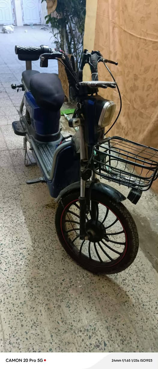 ماطور كور ايمار ماصارلي شي من اخذتو تجي تفحص الشاشه جديده السعر 300 او بي مجال حك جيتك الرقم ***********
