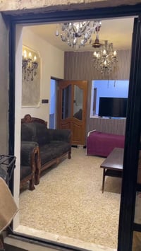 دار للايجار  او للبيع  العنوان المشتل قرب مدرسة المشتل للاستفسار  0772...