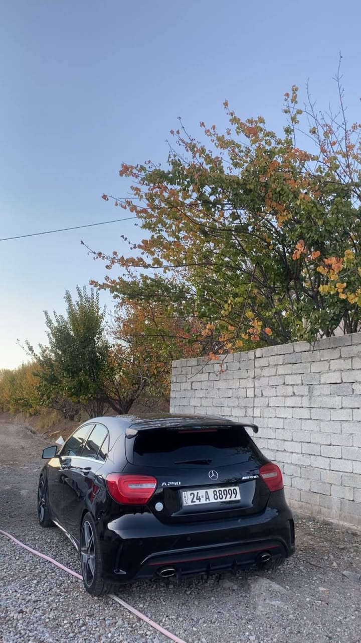 Mercedes amg
نوع:a250 amg
موديل:2014
سيارة وضع شريكة
كوشن هيتر - شاشه كبير- auto park - حساس - بانوراما 
السيارة:AMG edition 
*********** دهوك, العراق

