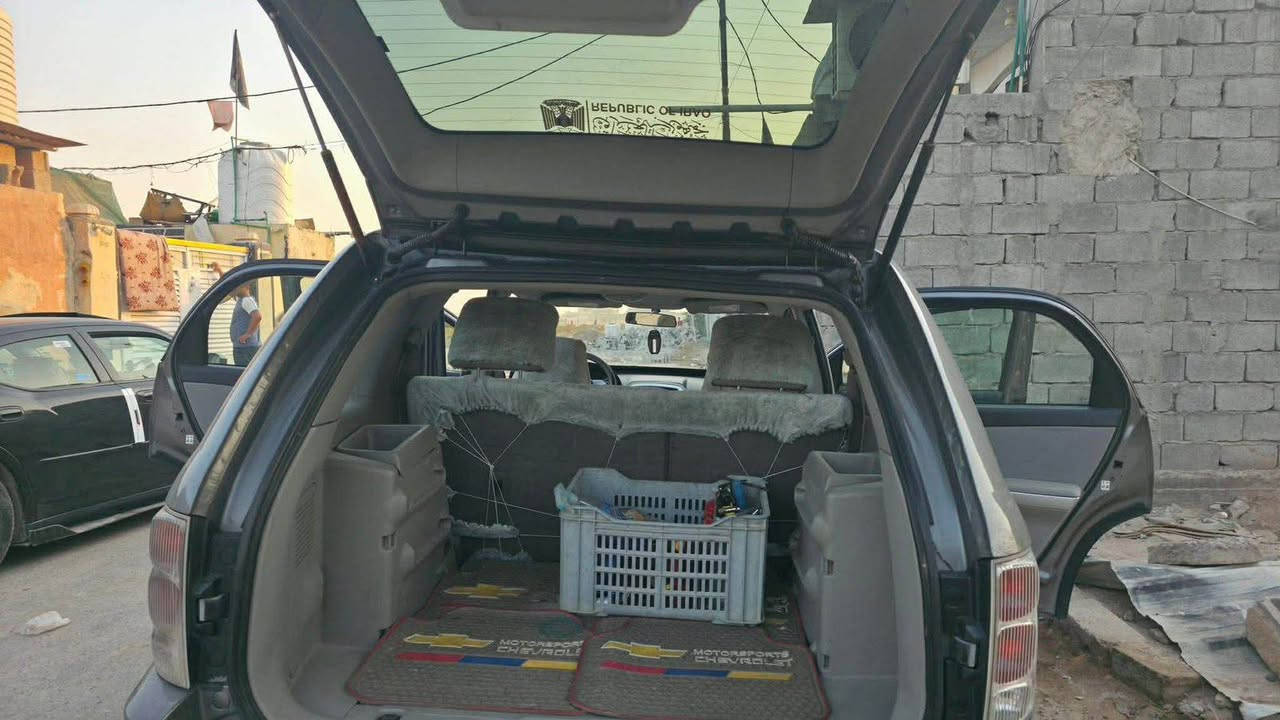 سلام عليكم ورحمه الله وبركاته اخواني الاعزاء سياره كوينكس موديل 2005 سياره رقم اربيل بسمي سنويه جديده هزه جديده السياره كفاله عامه كير مكينه كهربائيات كشر كله كفاله نظافه الغرفه 90% شرط التحويل اي جطل مابيها كلها عل وضع الشركه للبيع او المراوس السعر 70 وبي مجال للاستفسار رقمي ***********
