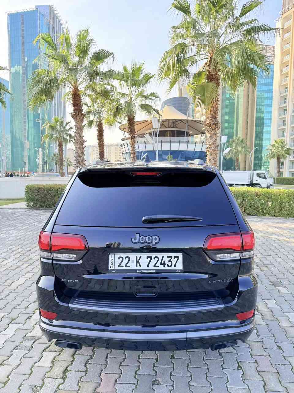 جيب كراند شيروكي  2020 Limited X full full
فول مواصفات للاخير 
__________________________
‎رادار امامي 
‎رادار جانبي 
‎رادار خلفي توقف ذاتي عند الرجوع 
‎حساسات اماميه وخلفيه 
‎هيترات مري 
‎كشنات جلد 
‎تدفئه كشنات 
‎ستيرن تدفئه
‎ستيرن كهرباء وتدفئه
‎شفتات ستيرن 
‎تحديد مسار 
‎اوتو بارك 
‎بانوراما 
‎تشغيل عن بعد 
‎مري قلاب ويه البك 
‎دكمه سبورت 
‎دكمه ايكو 
‎ومعروفه مواصفات ال X 
‎السياره شبر جامرلخ كلير بدون تى دعامياتها مكفوله بدون صبغ السيارة   ممستعملها ابد علي وضع شركه زيرو ومااطلع بيها ‏
‎ماشيه 25 الف حقيقي
‏‎السنوية مجددة  الى 2030 ( التحويل مباشر )
‏‎هزة و براد الى 2026
‎مكان السياره اربيل
‎رقم تلفون*********** 
السعر ٣٢٢$ وبيها مجال
