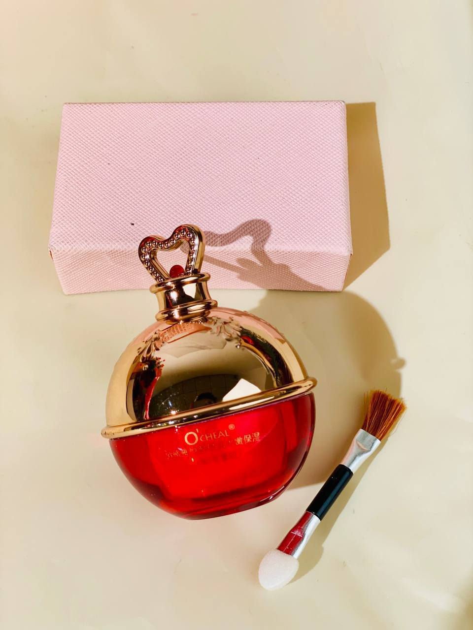 كريم دم التنين الاصلي 💋💋
 
كريم ماسك دم التنين ♥️♥️
مرطب ومورد مغذي شفايف يملئ الخطوط ويغذي الشفاه الجافة ويرطبها 
فوائده. 
🌸يورد الشفه 
🌸يمنع تكسر الشفه
🌸يزيل خطوط الشفه 
🌸يغذي ويرطب الشفة 
🌸يمنع ويعالج التشققات 

‎🌸 مورد ومرطب شفة مخصص لتغذيه الشفتين يرطبها ويعيد حيويتها وتوريدها 

🌸 كريم يمنع التشققات و تكسر الشفه و يخفف الخطوط الخفيفة
‎المرطب غني بفيتامين سي ومضادات الاكسده الي تنطي  تغذيه وعنايه وتعيد لون الشفه الجميل 

🌸 بلاضافه الى فوائد فيتامينات الفواكه المضافة اليه الي حينطي تغذيه مضاعفة و طعم لذيذ
#الاصلي #الكوري

🚘يوجد خدمة توصيل لجميع محافظات العراق ٤ الاف🚘


**إذا كنت صاحب هذا الإعلان وتريد حذفه لأي سبب، رجاءا أرسل رسالة إلى الدعم الفني**