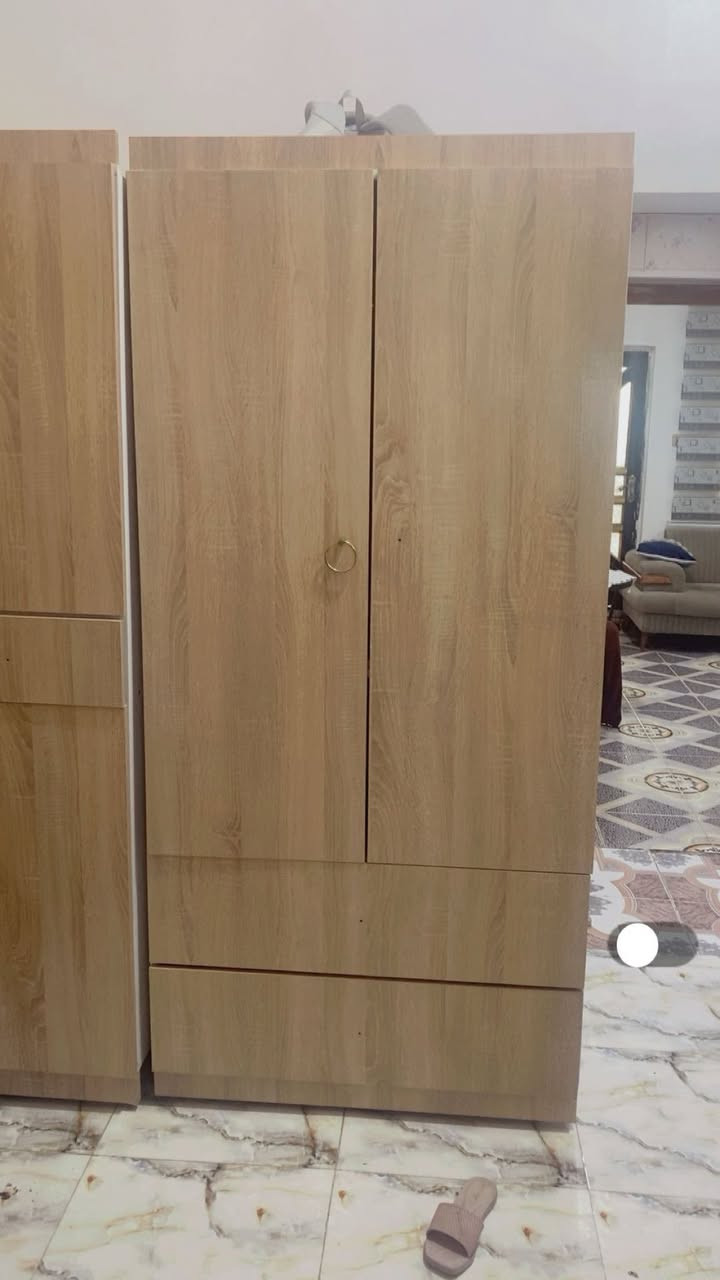 جربايه نفرين نجاره ب ٢٥٠ وبيه مجال وكناتير ٢ الواحد ١٢٥ وبيهن مجال بسيط. المكان الحاميه


**إذا كنت صاحب هذا الإعلان وتريد حذفه لأي سبب، رجاءا أرسل رسالة إلى الدعم الفني**