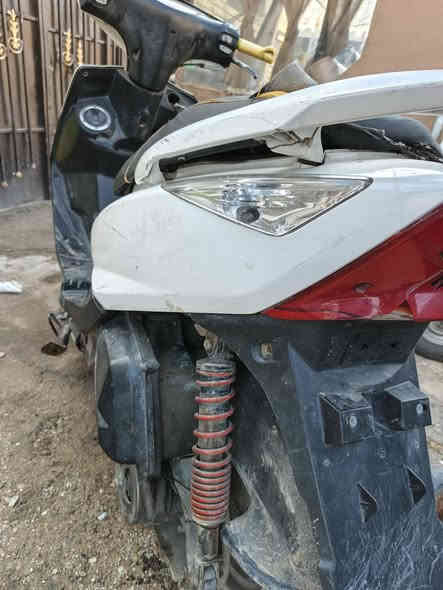 سلام عليكم ماكس ثعلب للبيع نكره سلف نقصه قبق هندر وجوزه شلعه معدل خير من الله كهربئيات شغاله كلهه سعره 340 وبيهه مجال للشراي مكاني بغداد حي العامل ***********
